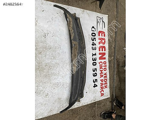 Orijinal Nissan Note Ön Cam Izgarası - Çıkma Parça