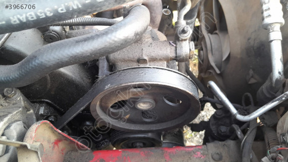 Mitsubishi karizma direksiyon pompasi yedek parça