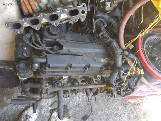 DAEWOO LANOS 1.5 1.6 VALF SİLİNDİR KAPAĞI ORJINAL ÇIKMA