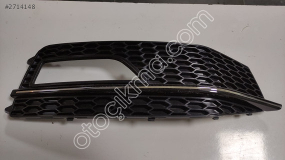 AUDİ A4 S-LİNE SAĞ SİS KAPAĞI 2013-2015 8K0807682M SY