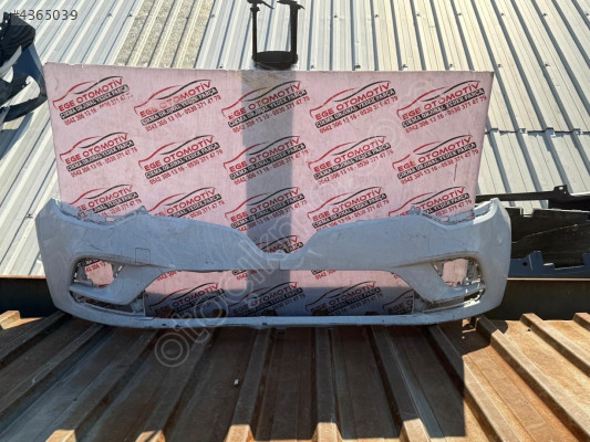 RENAULT CLİO 4 BEYAZ ÖN TAMPON ORJINAL