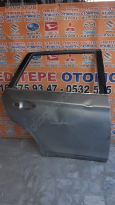 subaru outback sağ arka kapı
