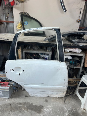 2005 Model citroen C3 çıkma arka sağ kapı