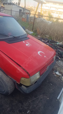 Fiat UNO kaput ve ön taraf