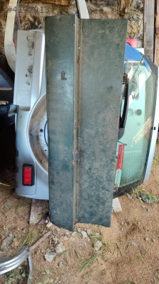 93 model Range Rover çıkma bagaj kapağı