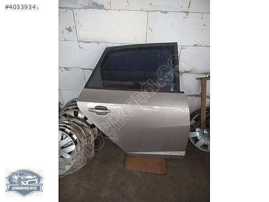 SEAT İBİZA SW 2011-2017 FULL DOLU SAĞ ARKA KAPI