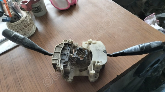 175326L  far SİNYAL KOLU MITSUBISHI GALANT V 1996 E5A,E7A