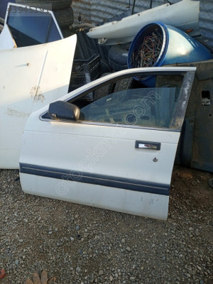 Mitsubishi Lancer sol ön kapı