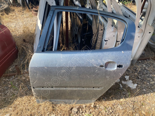 Peugeot 407 sol arka kapı