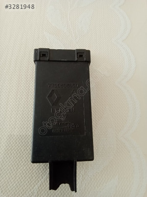 RENAULT Safrane Ön Cam Kaldırma Rölesi 7700808950