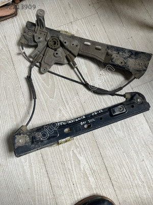 OPEL İNSİGNİA A SOL ÖN CAM KRİKO ASANSÖRÜ 13302451