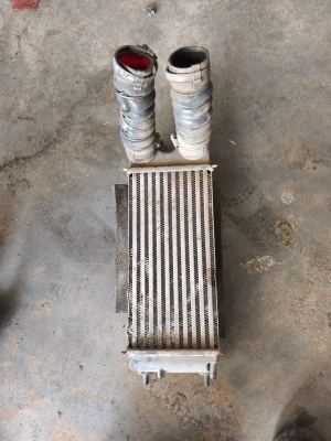 Ford courier orjinal çıkma klima peteği