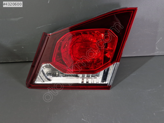 HONDA CİVİC SAĞ ARKA İÇ BAGAJ STOP LAMBASI SIFIR 2009-2011