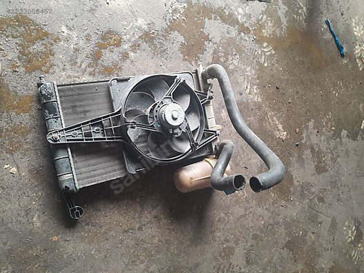 FIAT TEMPRA SU RADYATORU