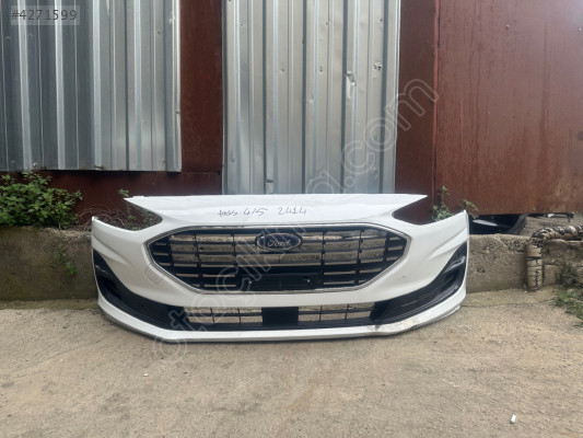 Focus ön tampon 2022-2025 çıkma beyaz