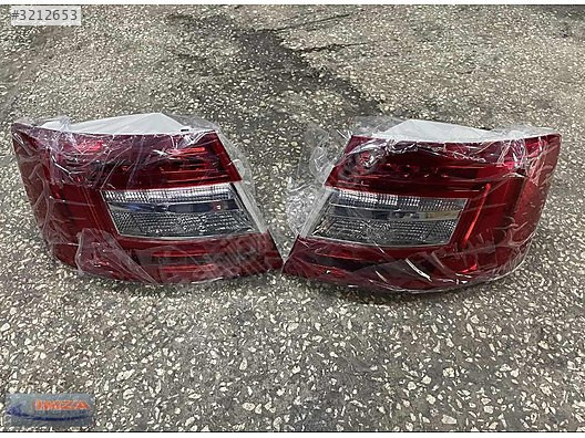SKODA OCTAVİA SAĞ SOL LED STOP SIFIR 2013/2017