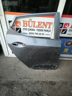 Hyundai İ10 sağ arka kapı orijinal çıkma