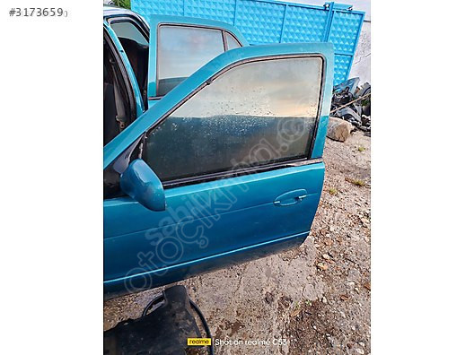 KİA SEPHİA SOL ÖN KAPILAR BULUNUR
