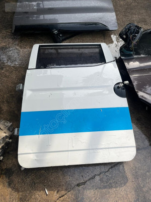 HYUNDAİ H100 SOL ARKA KAPI