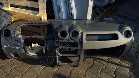 Dacia Logan göğüslük
