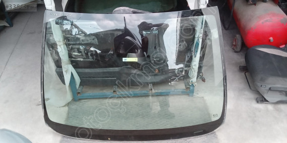 opel astra j 2015 çıkma orjinal ön cam (son fiyat)