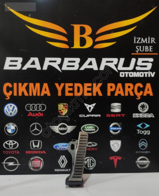 VOLKSWAGEN GOLF 7 GAZ PEDALI ÇIKMA