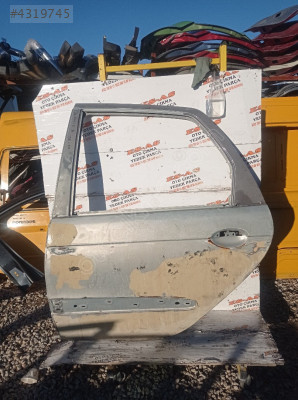 RENAULT SCENİC 1 SOL ARKA KAPI ÇIKMA BOŞ ORJİNAL 1998-2000