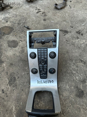 VOLVO S40 ÖN KONTRO PANELİ
