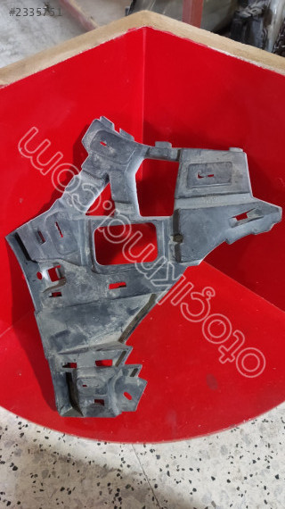 RENAULT MEGANE 4 ÖN TAMPON BRAKETİ SOL