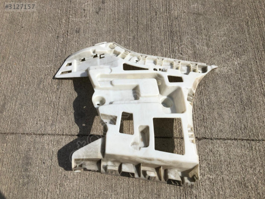BMW İ4 4 SERİ G26 M SAĞ ARKA TAMPON BRAKETİ 51128078586