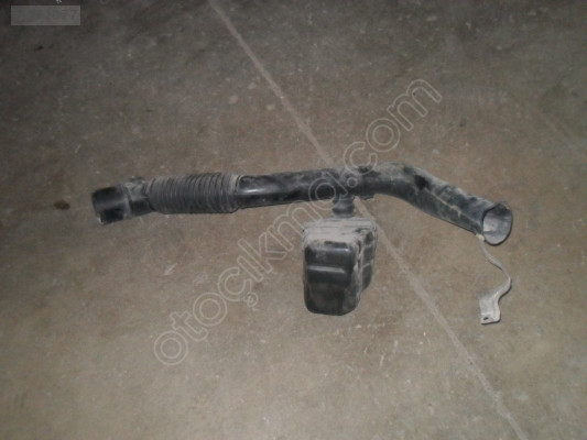 NİSSAN PRİMERA ÇIKMA HAVA FİLTRE HORTUMU