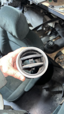 Partner tepe kalorifer menfezi ızgarası