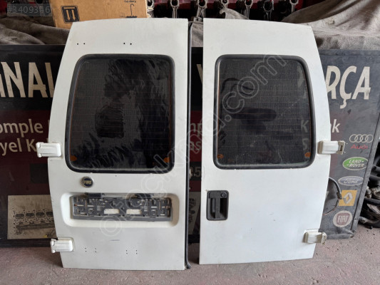 1.9 FİAT SCUDO ARKA BAĞAJ KAPILARI MEVCUT