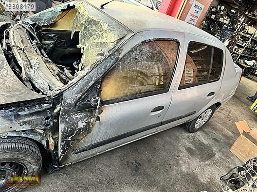 200 - 2009 Renault Clio sol ön kapı