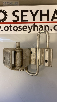 3B4833412C Volkswagen Passat B5 sağ arka kapı alt menteşesi