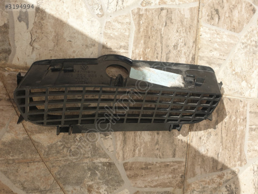 Volkswagen Vento Sol Tampon Izgarası 1H5853665