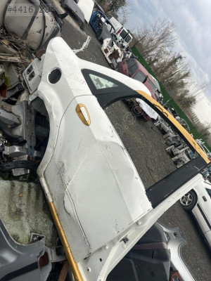 FİAT LİNEA SAĞ ARKA  ÇAMURLUK ORJİNAL ÇIKMA