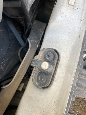 Volkswagen golf 5 arka bagaj kilit karşılığı