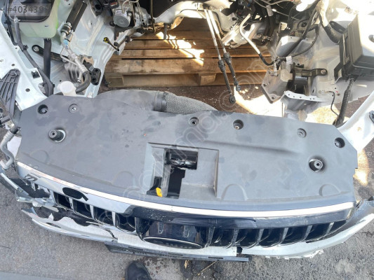 BMW X5 1.5 Benzinli SWD15T 2024 Ön Tampon Demiri