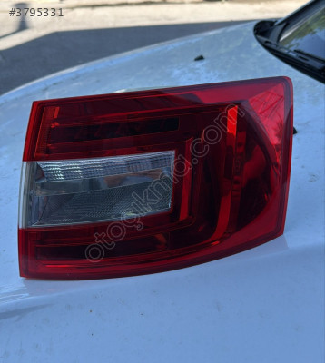 SKODA OCTAVİA ARKA STOP