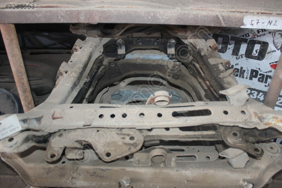 RENAULT R9 BROADWAY MOTOR ALT BEŞİK - MOTOR TRAVERS