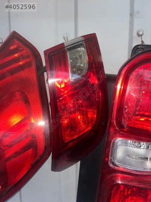 RENAULT CLİO 4 SOL ARKA STOP LAMBASI
