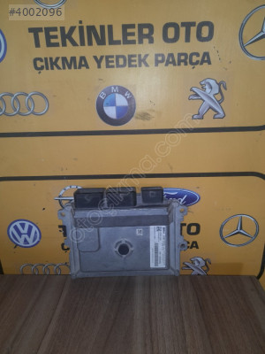 Peugeot 208 2015 1.2 benzinli MOTOR BEYNİ