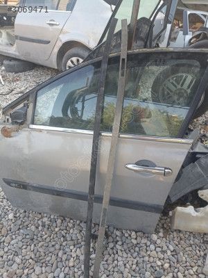 Renault Megane 2 Tavan çıtası sağ sol
