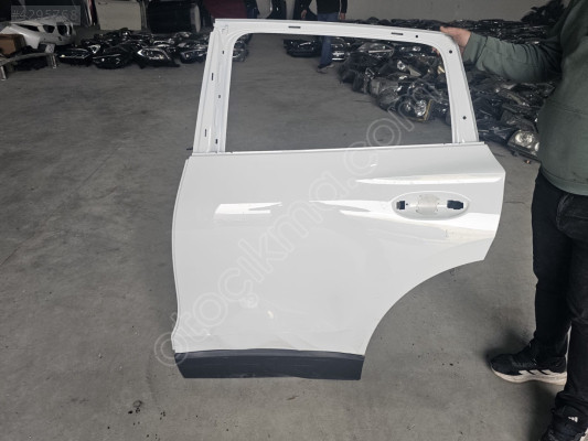 2023/2026 VW TİGUAN BEYAZ SOL ARKA KAPI ORJINAL GÖÇÜKLÜK
