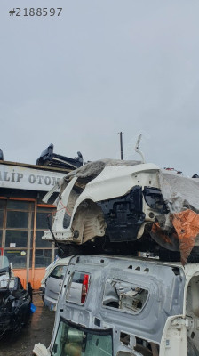 Bmw 520 F10 Tavan Arka Beyaz Hatasız GALİP OTO