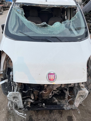 Fiat Fiorino ön kaput hatasız çıkma orijinal