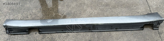 bmw 5 e60 sağ marşpiyel plastiği (son fiyat)