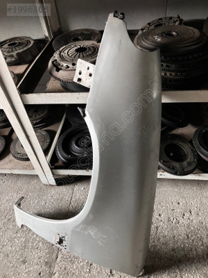 Citroen Saxo sol ön çamurluk