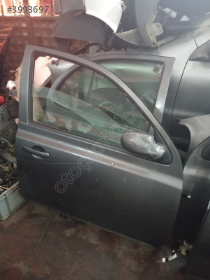 NISSAN MICRA Sağ Ön Kapı - MERT OTO Çıkma Parçalar